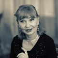 Лариса Луппиан